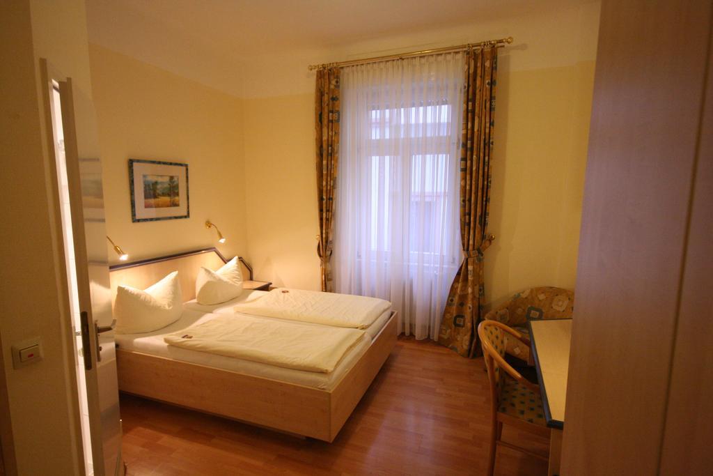 Altstadt Hotel Heidelberg Bagian luar foto