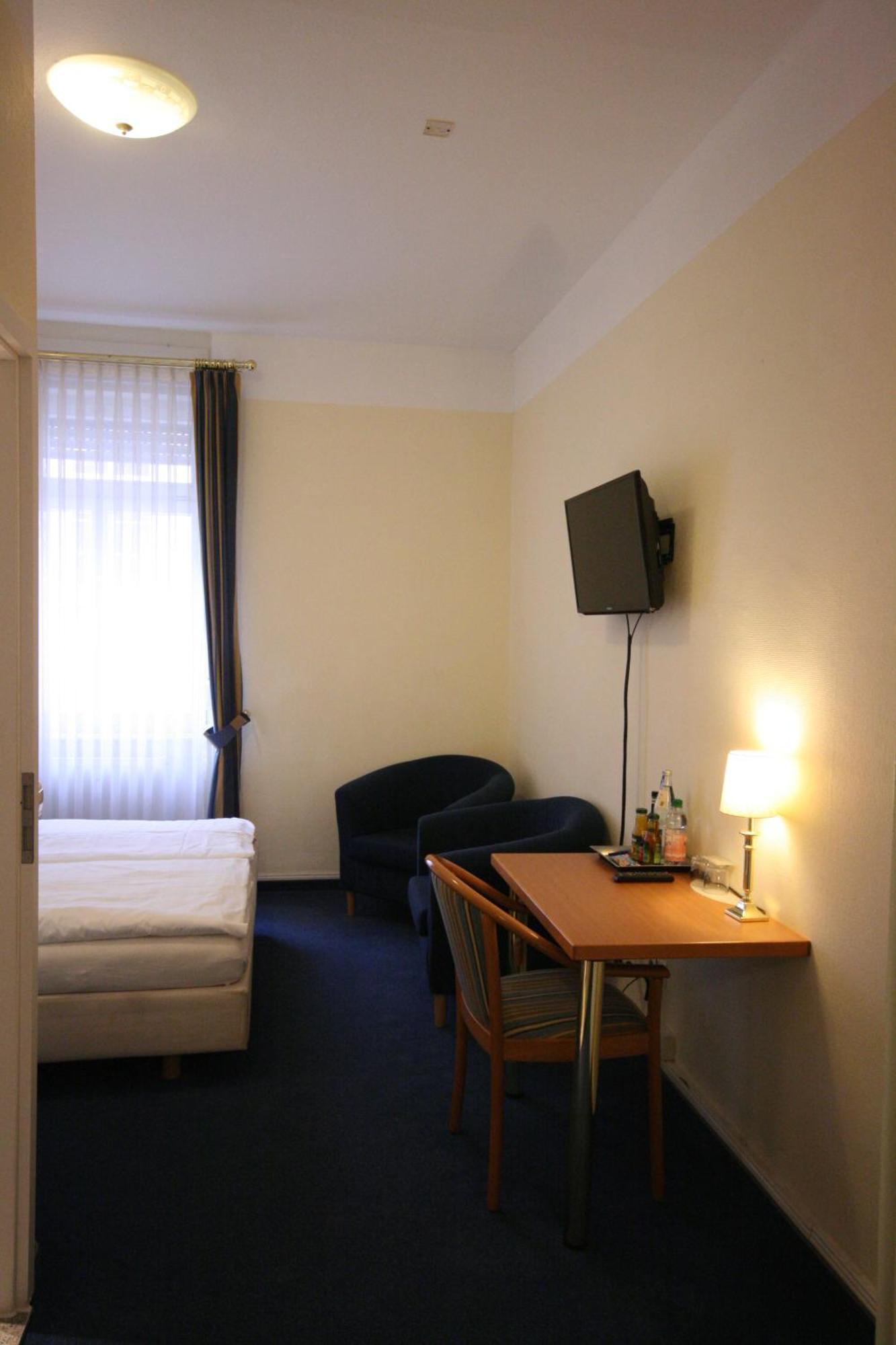 Altstadt Hotel Heidelberg Bagian luar foto