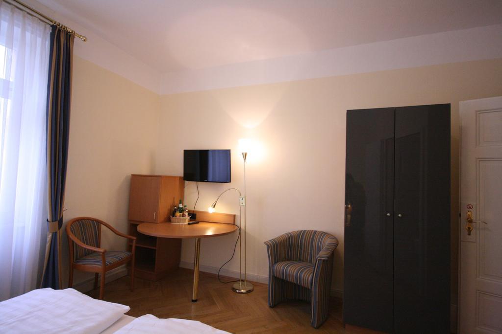 Altstadt Hotel Heidelberg Bagian luar foto